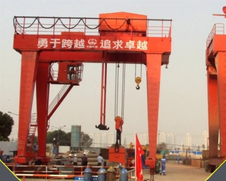 U type subway turn slag hook gantry crane(5)